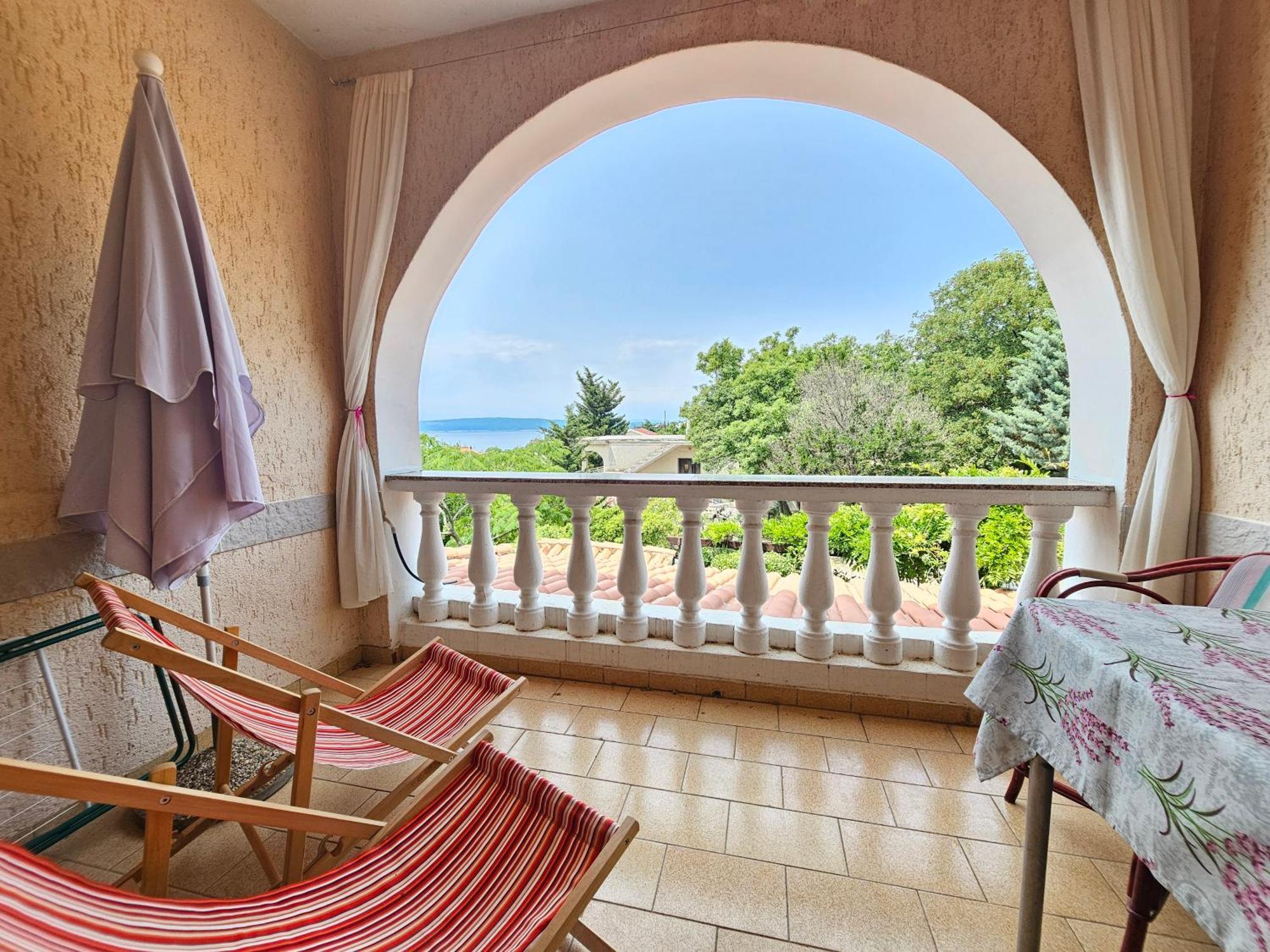 Apartments Villa Vera ノヴィ・ヴィノドロスキー エクステリア 写真